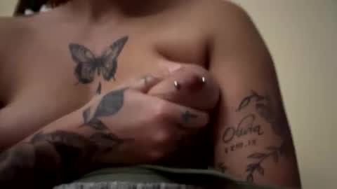 Snapshot of brutecia chatting on 12.02.25 brutecia online show from 12.02.25