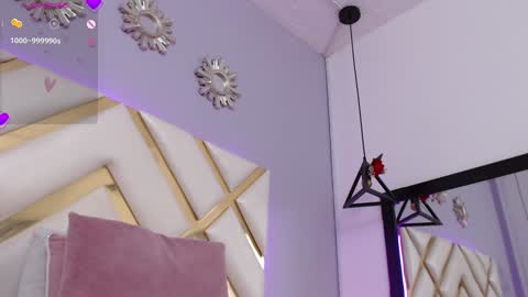 Becky Anders  online show from 01.09.25