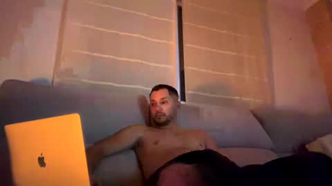 yourteddy online show from 12.03.24