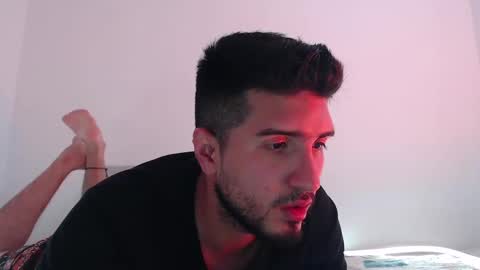 Snapshot of bryperez chatting on 03.08.25 bry online show from 03.08.25