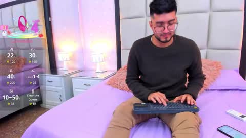 Snapshot of bryperez chatting on 09.18.25 bry online show from 09.18.25