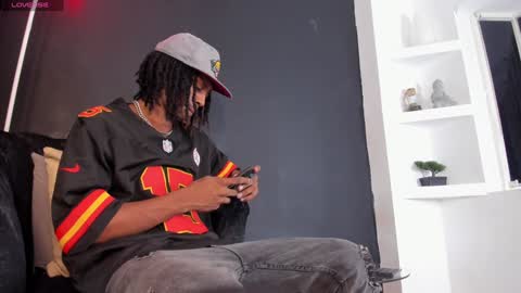 Bryxon  online show from 12.14.24