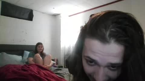 Snapshot of bt2403 chatting on 07.19.26 TA1725 online show from 07.19.26