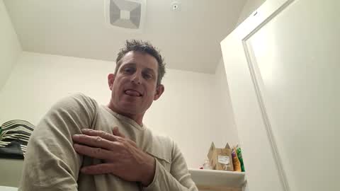 Snapshot of btownstud chatting on 12.20.24 btownstud online show from 12.20.24