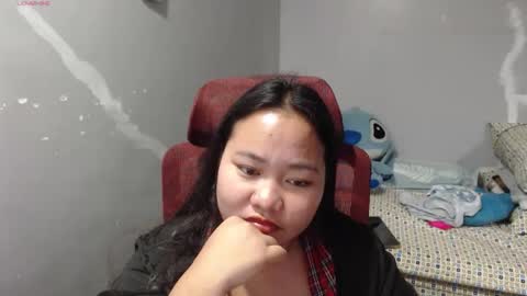 Snapshot of bubblebuttpinay chatting on 04.21.26 Sunshine online show from 04.21.26