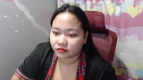 Snapshot of bubblebuttpinay chatting on 05.15.26 Sunshine online show from 05.15.26