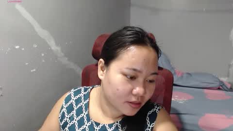 Snapshot of bubblebuttpinay chatting on 05.17.26 Sunshine online show from 05.17.26