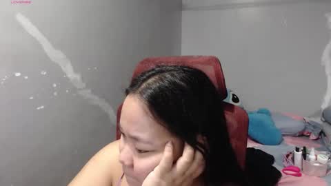 Snapshot of bubblebuttpinay chatting on 05.28.26 Sunshine online show from 05.28.26