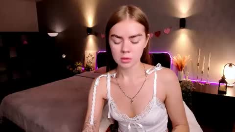 Snapshot of bubbleslina chatting on 07.27.26 Lina online show from 07.27.26