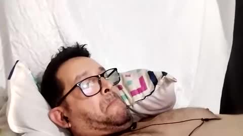 buchs32 online show from 11.26.25