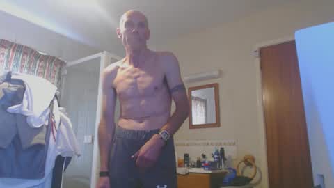 Snapshot of buck70 chatting on 10.12.25 buck70 online show from 10.12.25