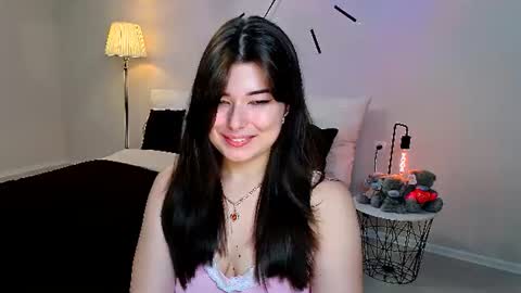 Snapshot of buckssbunny chatting on 06.25.26 Ari online show from 06.25.26