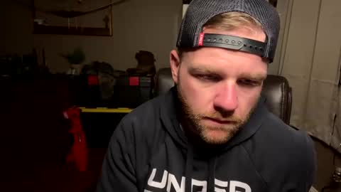 Snapshot of buckwild69204 chatting on 01.12.25 buckwild69204 online show from 01.12.25