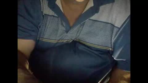 Snapshot of buddyluvzumore chatting on 01.02.25 buddyluvzumore online show from 01.02.25