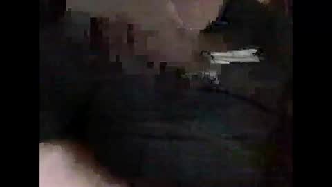 Snapshot of buddyluvzumore chatting on 01.05.25 buddyluvzumore online show from 01.05.25