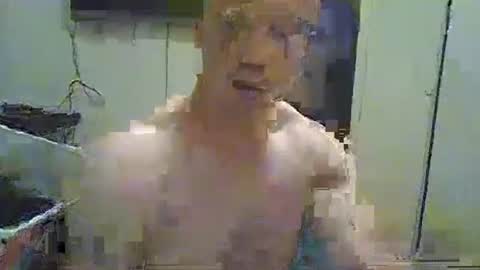 Snapshot of buffjezza27 chatting on 06.01.26 buffgymjunkie27 online show from 06.01.26