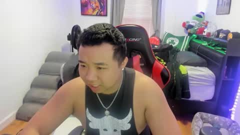 Snapshot of buffsexyman24 chatting on 02.04.26 buffsexyman24 online show from 02.04.26