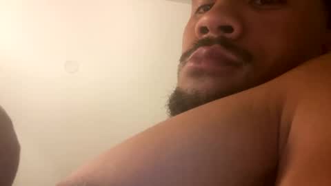 Snapshot of bulaboy27 chatting on 01.30.25 meaty man online show from 01.30.25