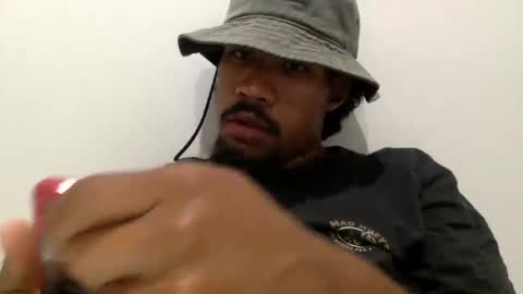 Snapshot of bulaboy27 chatting on 02.10.25 meaty man online show from 02.10.25