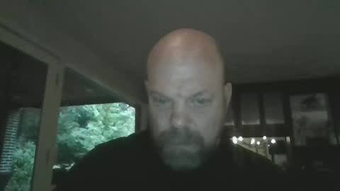 Snapshot of bulldog302w chatting on 10.30.25 bulldog302w online show from 10.30.25