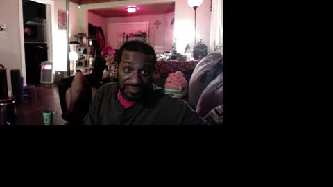 Bungalow Entertainment online show from 11.26.25