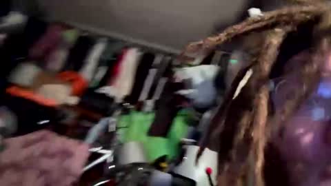 Snapshot of bunniandcryme chatting on 11.29.25 bunniandcryme online show from 11.29.25