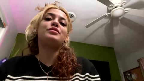 bunnibaby333 online show from 09.22.25