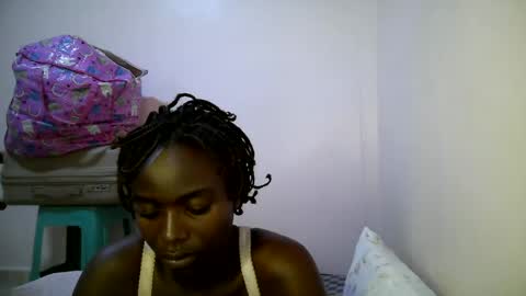 Snapshot of bunny_bliss1 chatting on 06.28.26 bunny_bliss1 online show from 06.28.26