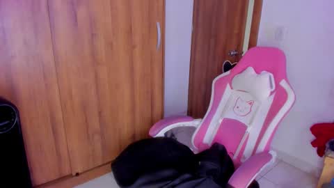 Isa online show from 02.23.26