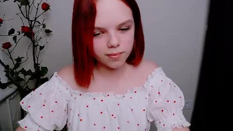 Snapshot of bunnybloom_ chatting on 05.27.26 Ariel online show from 05.27.26