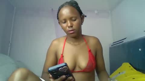 bunnydiva_ online show from 05.10.26