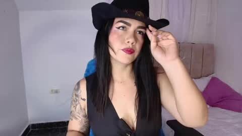 Snapshot of bunnykat_ chatting on 05.20.26 katerine payne online show from 05.20.26