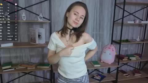 Snapshot of bunnyvice chatting on 05.10.26 Lizy online show from 05.10.26