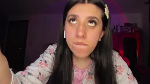 Snapshot of bunnyy09 chatting on 10.03.25 Jess online show from 10.03.25