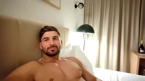 Snapshot of bunzdanny chatting on 01.10.25 BunzDanny online show from 01.10.25