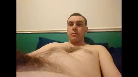 Snapshot of burtz909 chatting on 01.05.25 burtz909 online show from 01.05.25