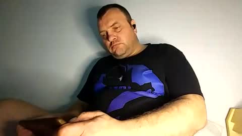 Snapshot of bury703709 chatting on 01.06.25 Creazy dad online show from 01.06.25