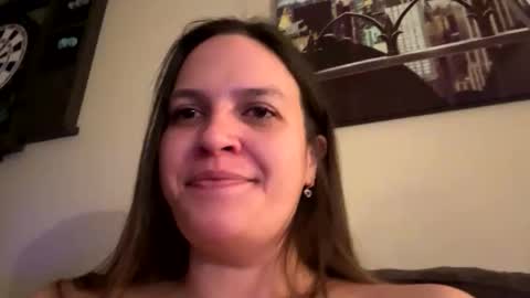 Snapshot of buschbaby chatting on 11.23.25 buschbaby online show from 11.23.25