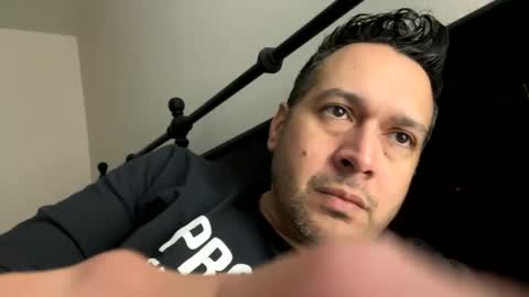 Snapshot of businesspleasure chatting on 02.02.25 businesspleasure online show from 02.02.25