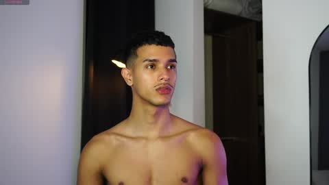 Buster independent model online show from 04.06.26