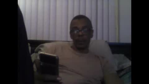 Busturgutzgd1 online show from 12.20.24