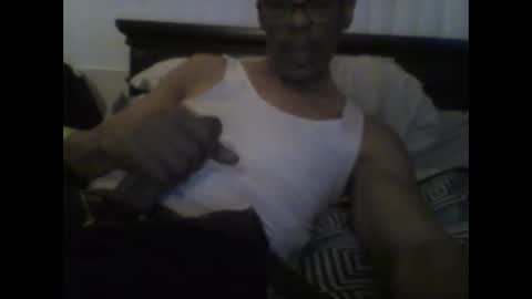 Busturgutzgd1 online show from 12.21.24