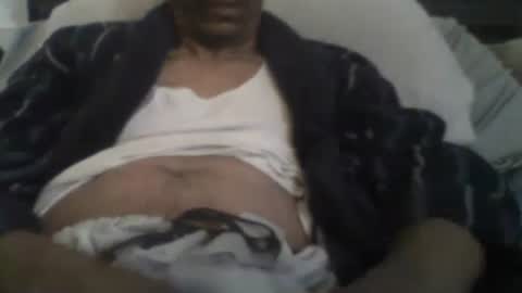 Busturgutzgd1 online show from 12.31.24