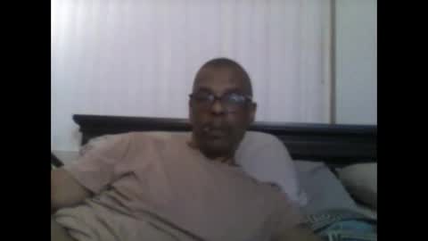 Busturgutzgd1 online show from 01.27.25