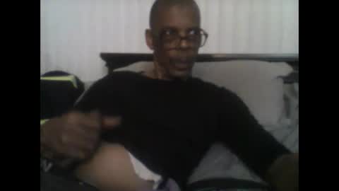 Busturgutzgd1 online show from 02.20.25