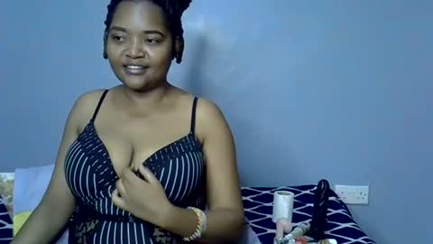 busty kenzi online show from 07.15.26