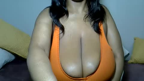 bustytessa37 online show from 06.05.26