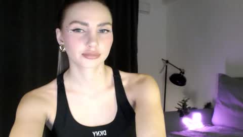 Lauren online show from 02.28.25