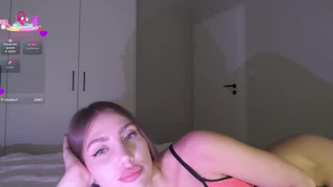 Lauren online show from 11.19.25