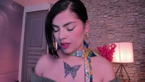 Lia Butterfly  online show from 05.13.26